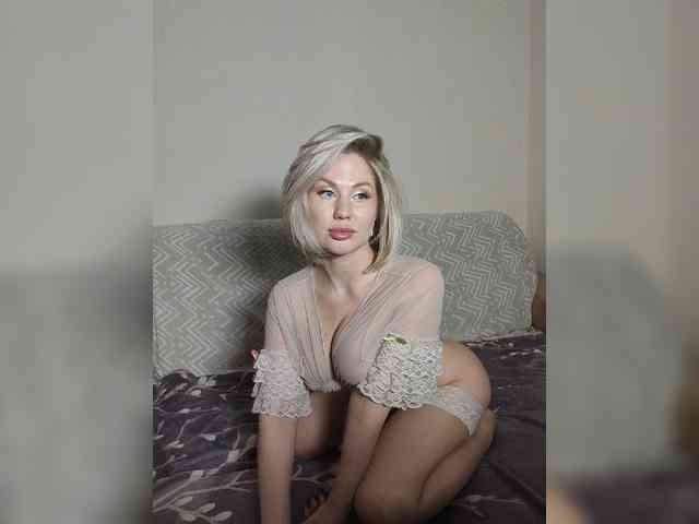 DianaBeautyX webcam