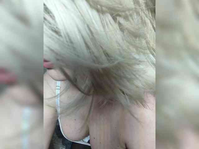 DianaBeautyX webcam