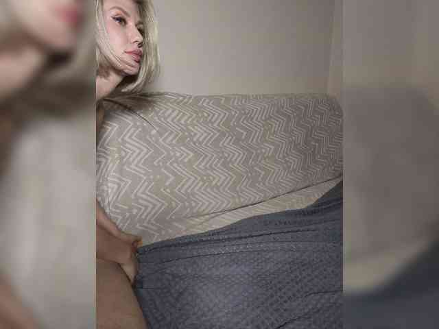 DianaBeautyX webcam