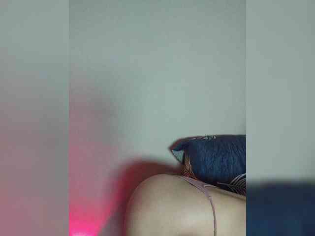 DianaBeautyX webcam