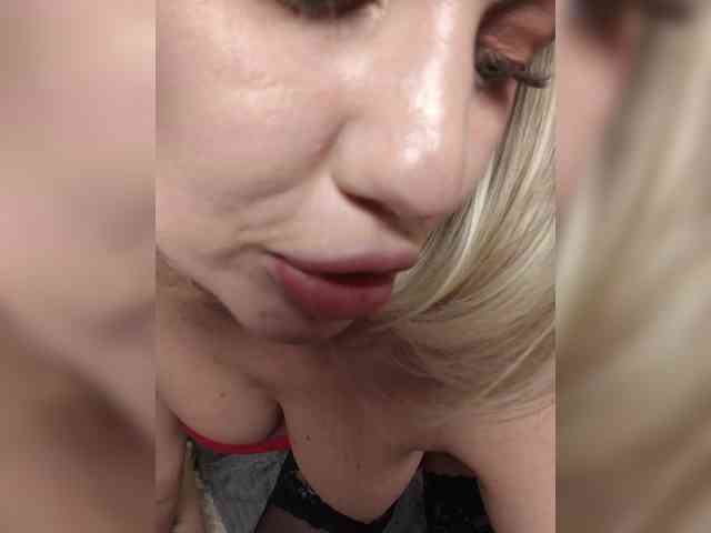 DianaBeautyX webcam