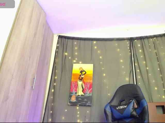 moniquelamor webcam