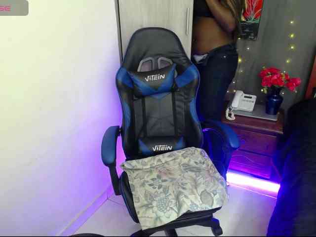 moniquelamor