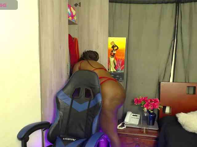 moniquelamor webcam