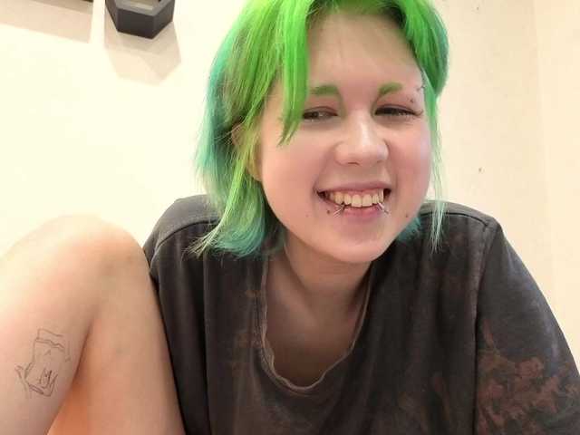 CarolineRichter live cam on BongaCams