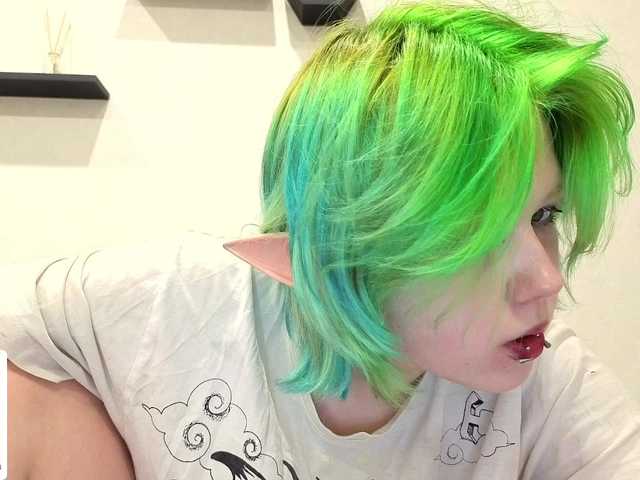 CarolineRichter live cam on BongaCams