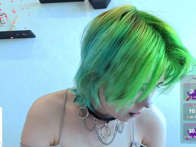 CarolineRichter live cam on BongaCams