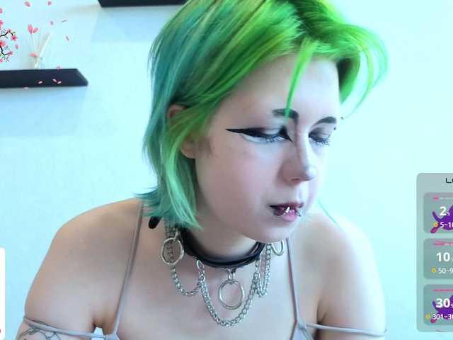 CarolineRichter live cam on BongaCams