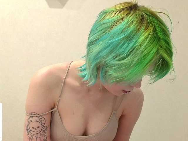 CarolineRichter live cam on BongaCams