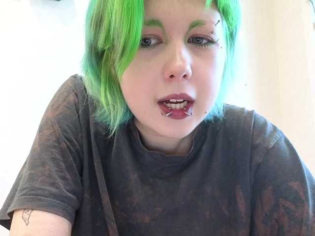 CarolineRichter live cam on BongaCams