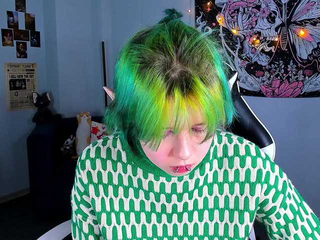 CarolineRichter's BongaCams show and profile