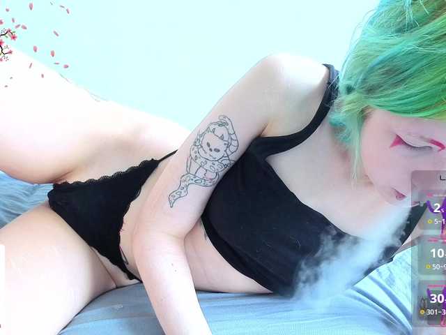 CarolineRichter live cam on BongaCams