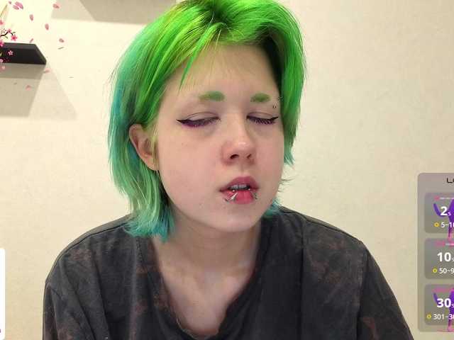 CarolineRichter live cam on BongaCams