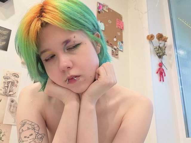 CarolineRichter live cam on BongaCams