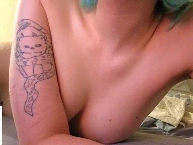 CarolineRichter live cam on BongaCams