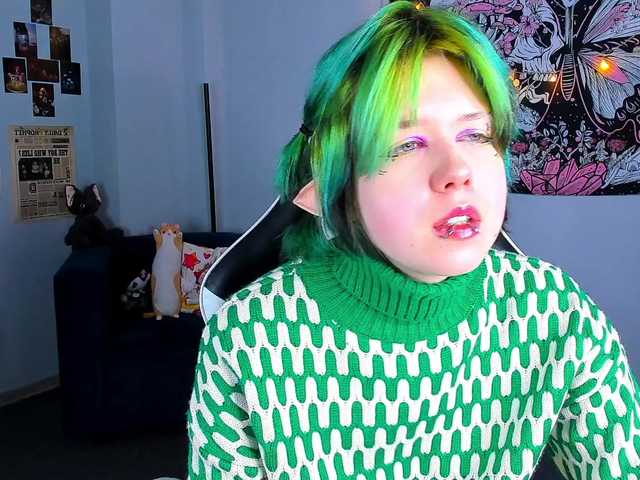 CarolineRichter's BongaCams show and profile