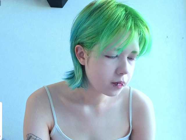 CarolineRichter live cam on BongaCams
