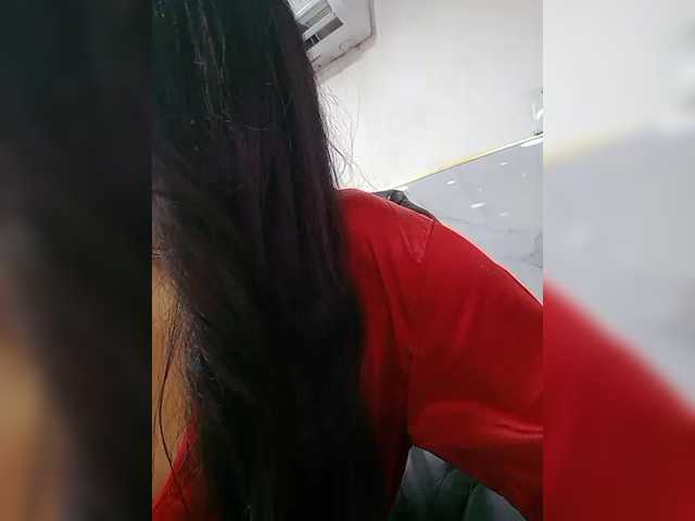 OrianaSimons's BongaCams show and profile