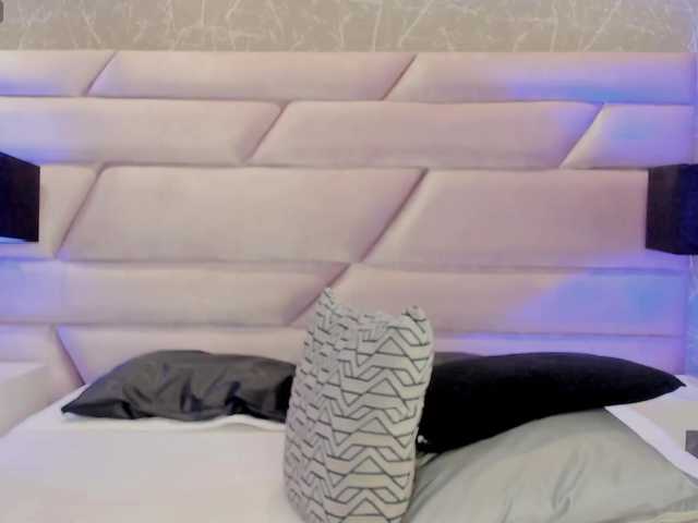 OrianaSimons's BongaCams show and profile