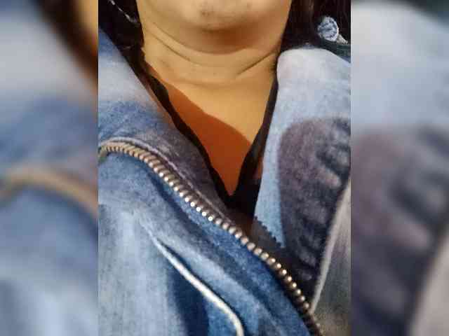 OrianaSimons Live Webcam on BongaCams