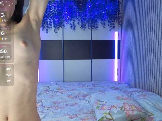 CRISTALLXXX live cam on BongaCams