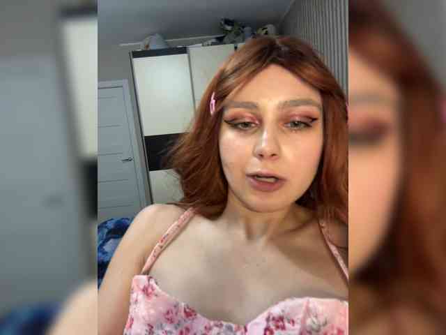 NikkyVibe webcam