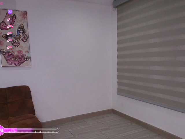 dolcebella1 live cam on BongaCams