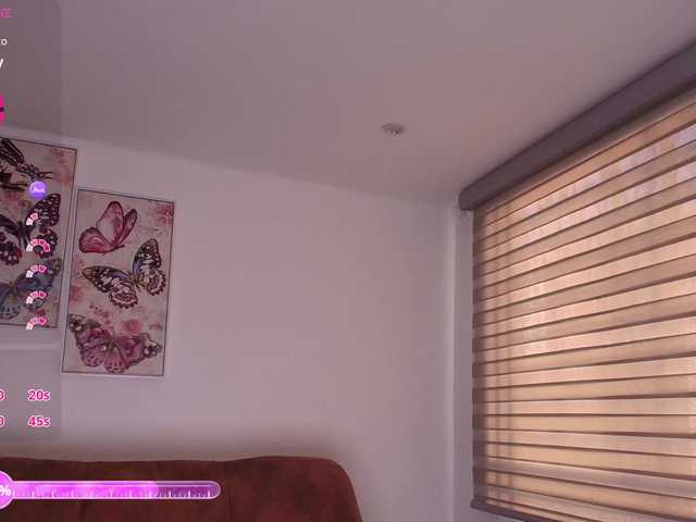 dolcebella1 live cam on BongaCams