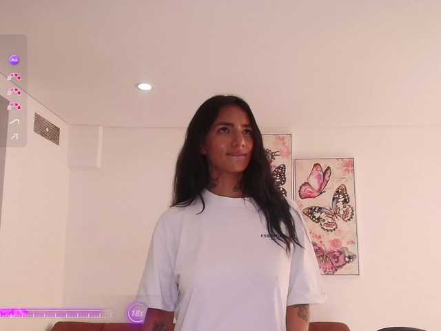 Dolcebella1, 25 y/o - Live Cam on BongaCams