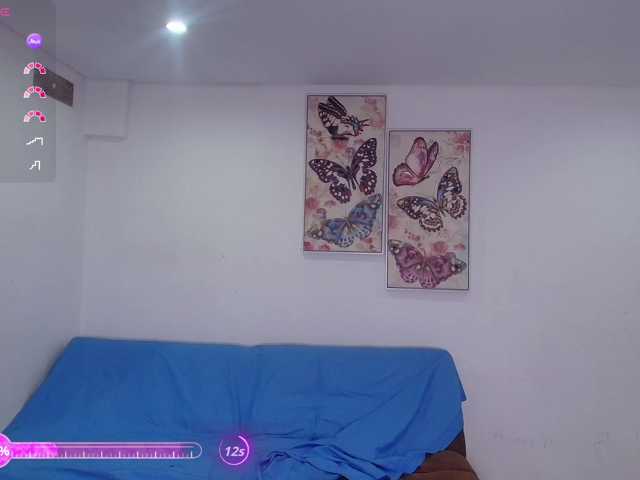 dolcebella1 live cam on BongaCams