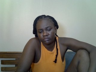 Prettyliz30's Live Webcam