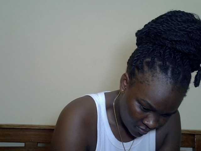 Prettyliz30 live cam on BongaCams