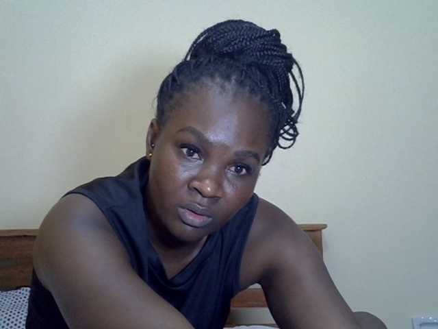Prettyliz30 live cam on BongaCams