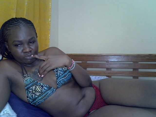 Prettyliz30 live webcam show