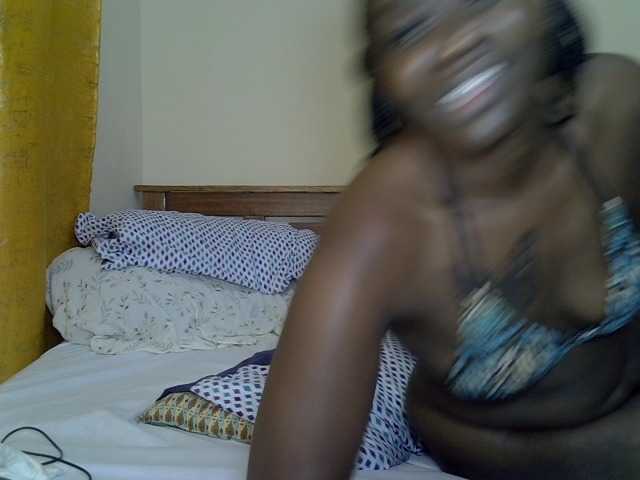 Prettyliz30 live webcam show