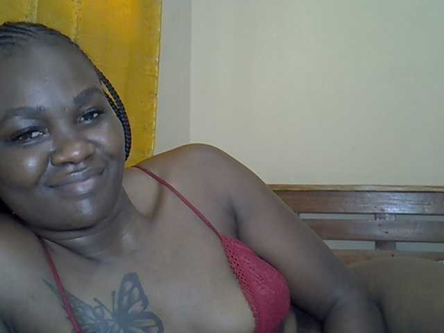 Prettyliz30 live webcam show