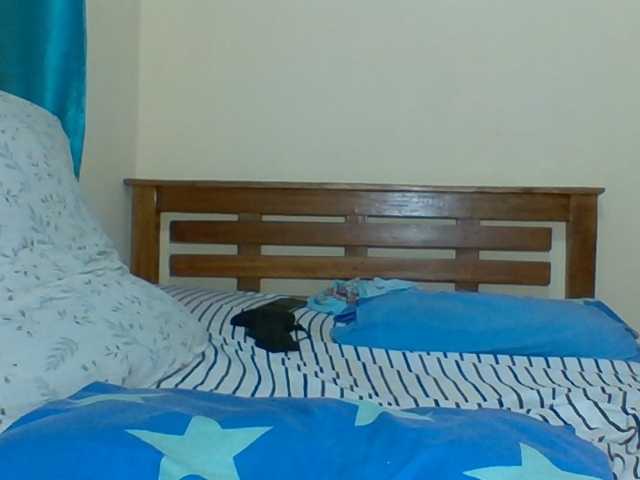 Prettyliz30 live cam on BongaCams