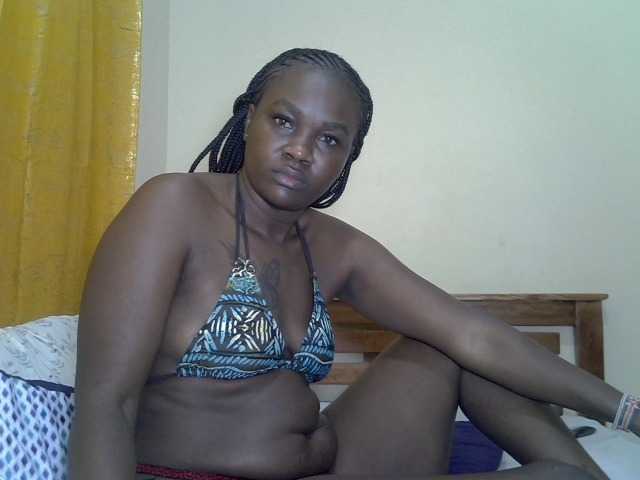 Prettyliz30 live webcam show
