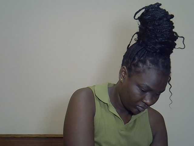 Prettyliz30 live cam on BongaCams