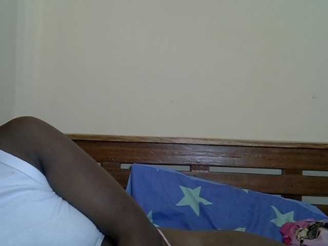 Prettyliz30 live cam on BongaCams