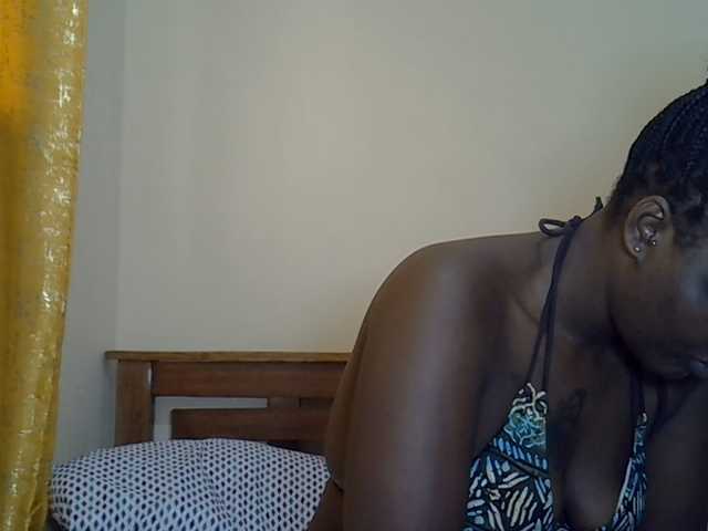 Prettyliz30 live cam