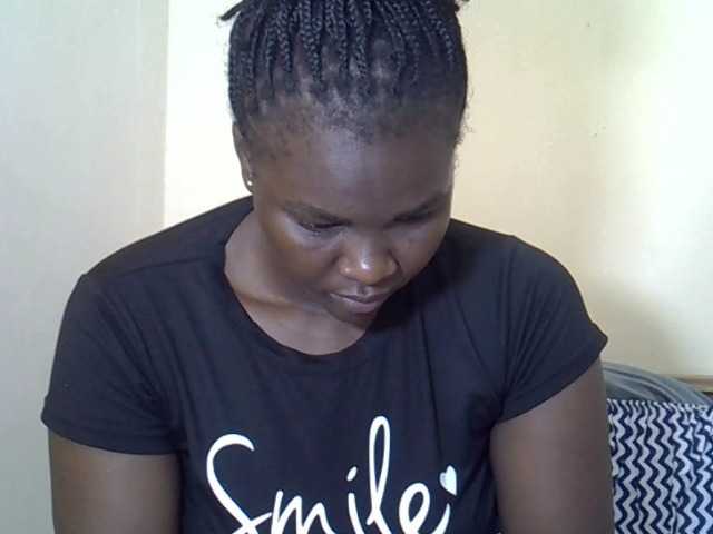 Prettyliz30's BongaCams show and profile