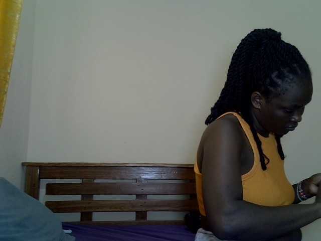 Prettyliz30 live cam on BongaCams