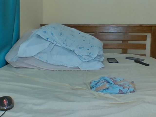 Prettyliz30 live cam on BongaCams