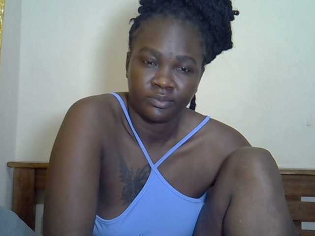 Prettyliz30 live cam on BongaCams