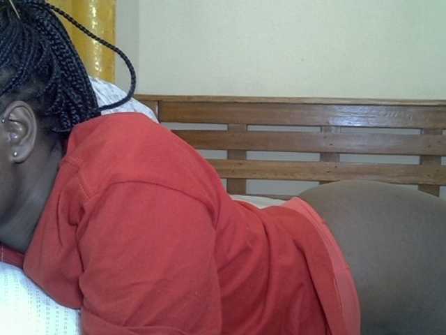 Prettyliz30 live cam on BongaCams