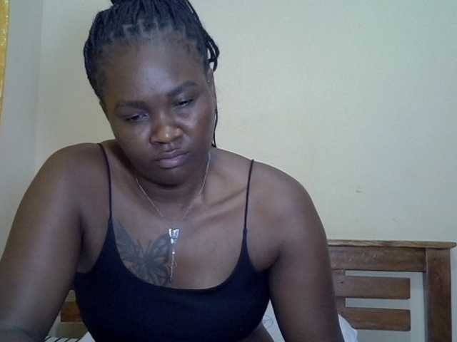 Prettyliz30 live cam on BongaCams
