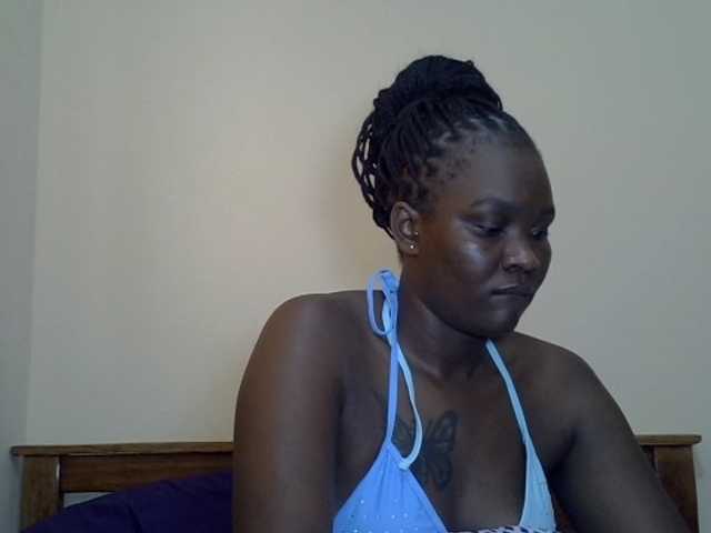 Prettyliz30 live cam