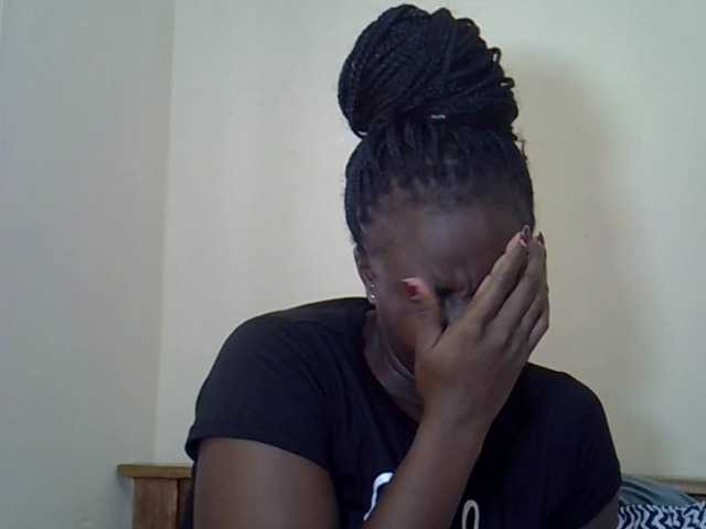 Prettyliz30's BongaCams show and profile