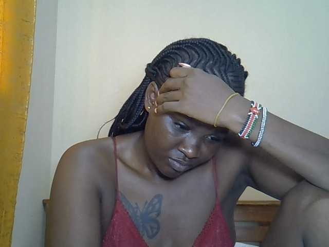Prettyliz30 live cam on BongaCams